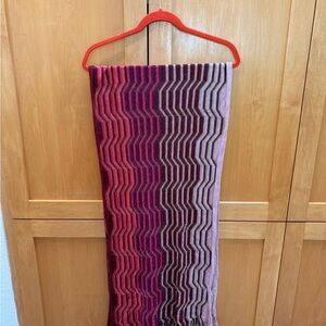 Authentic Missoni Pink Purple Wavy Pattern Knit Scarf
